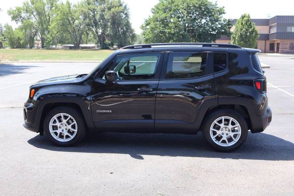 2020 Jeep, dovoz USA — foto 9 z 12