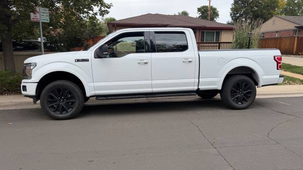 2020 Ford, dovoz USA — foto 2 z 12
