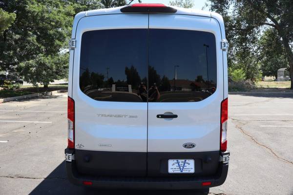 2018 Ford, dovoz USA — foto 6 z 12