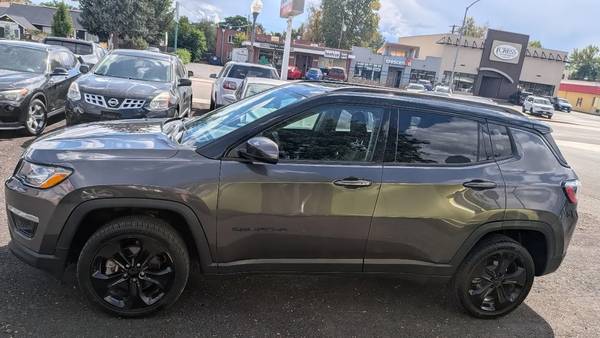 2018 Jeep, dovoz USA — foto 7 z 12