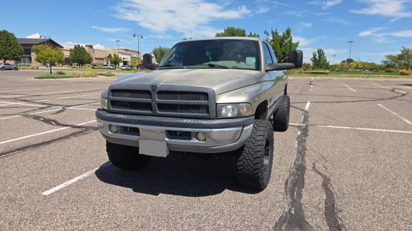 2002 Dodge, dovoz USA — foto 2 z 12