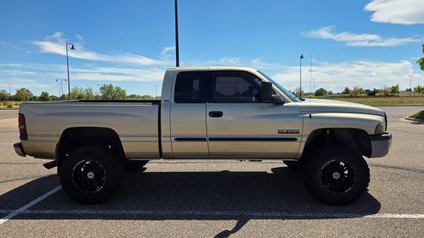 2002 Dodge, dovoz USA — foto 6 z 12
