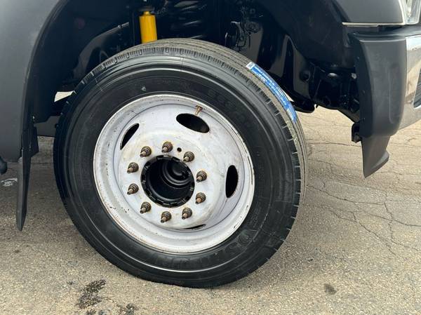 2014 Ford, dovoz USA — foto 11 z 12