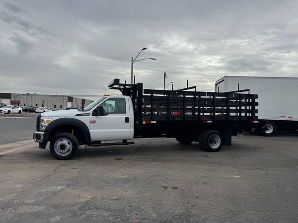 2014 Ford, dovoz USA — foto 2 z 12
