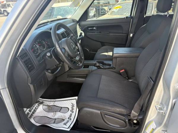 2012 Jeep, dovoz USA — foto 10 z 12