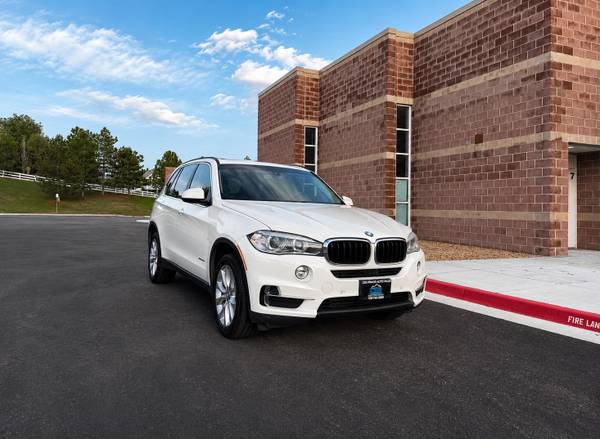 2016 BMW, dovoz USA — foto 2 z 12