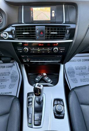 2017 BMW, dovoz USA — foto 11 z 12