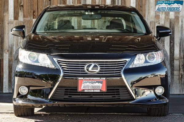 2013 Lexus, dovoz USA — foto 5 z 12