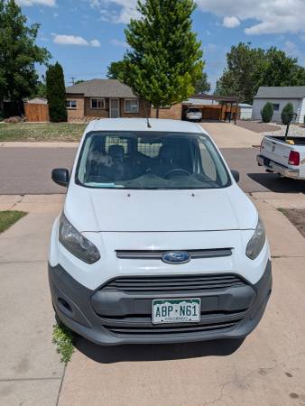 2017 Ford, dovoz USA — foto 5 z 9