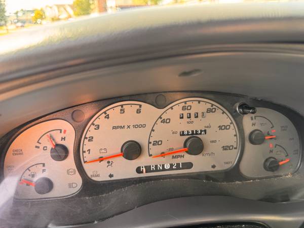 2003 Ford, dovoz USA — foto 9 z 12