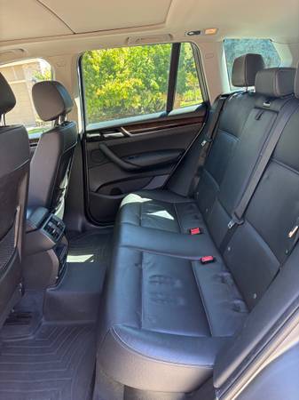 2017 BMW, dovoz USA — foto 12 z 12