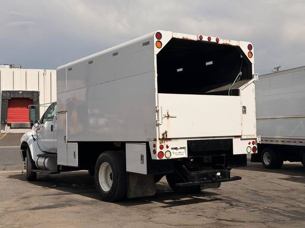 2015 Ford, dovoz USA — foto 6 z 12