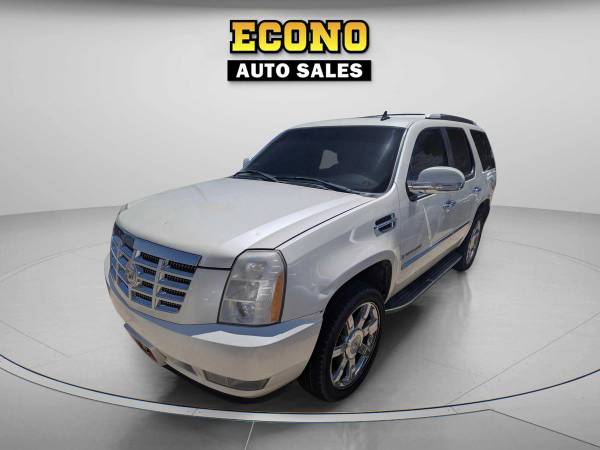 2008 Cadillac, dovoz USA — foto 3 z 12