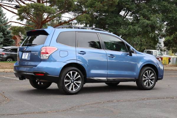 2017 Subaru, dovoz USA — foto 5 z 12