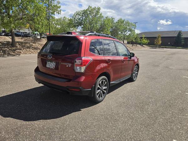2017 Subaru, dovoz USA — foto 10 z 12