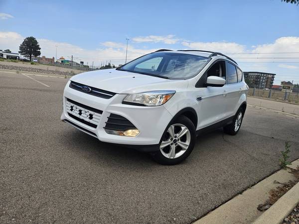 2016 Ford, dovoz USA — foto 11 z 12