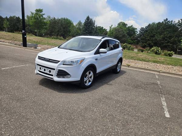 2016 Ford, dovoz USA — foto 3 z 12
