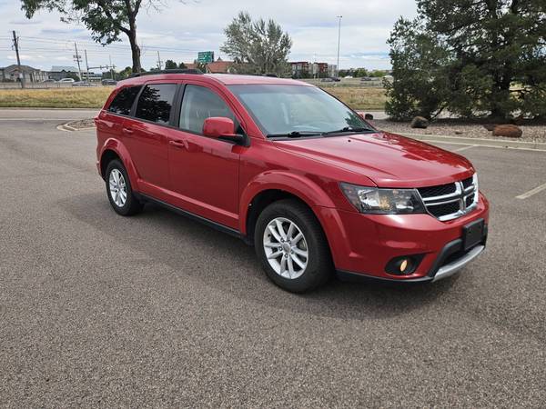 2015 Dodge, dovoz USA — foto 7 z 12