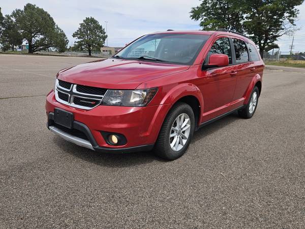 2015 Dodge, dovoz USA — foto 8 z 12