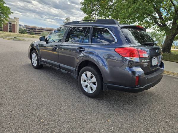 2012 Subaru, dovoz USA — foto 6 z 12