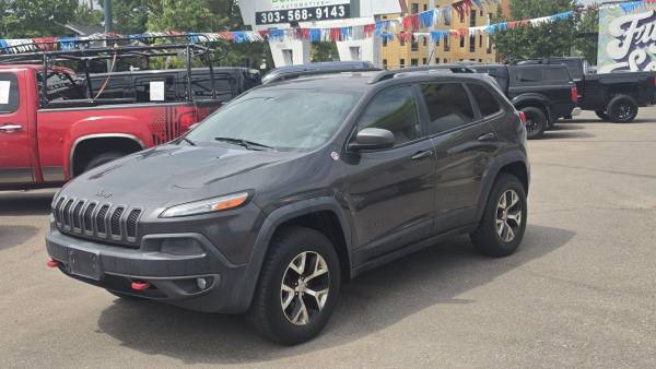 2014 Jeep, dovoz USA — foto 2 z 3
