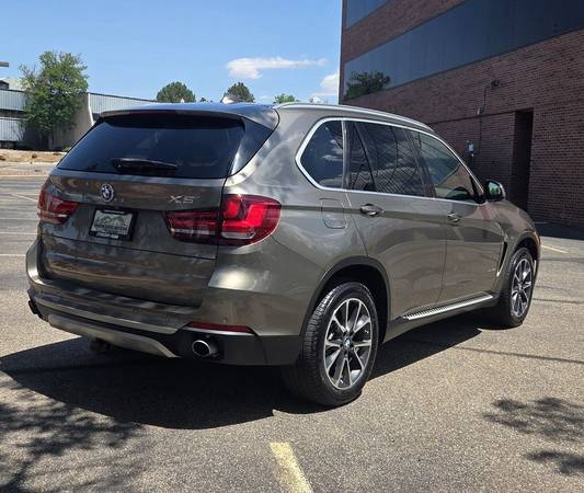 2017 BMW, dovoz USA — foto 5 z 12