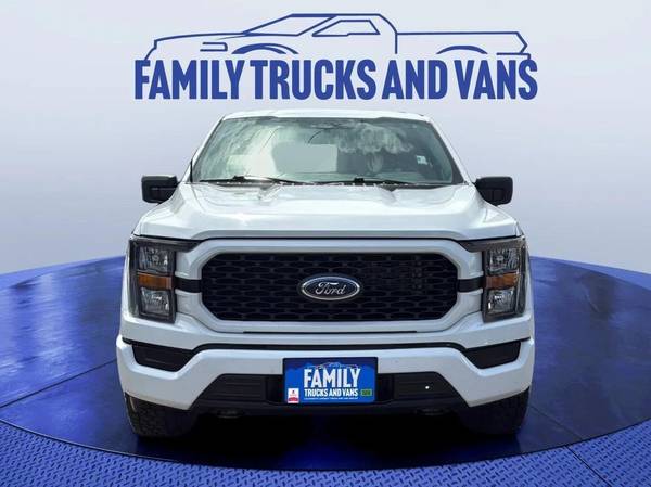 2023 Ford, dovoz USA — foto 8 z 12