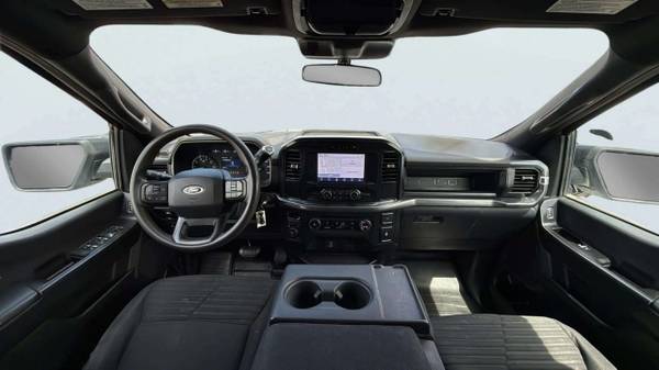 2023 Ford, dovoz USA — foto 9 z 12