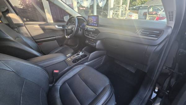2020 Ford, dovoz USA — foto 10 z 10