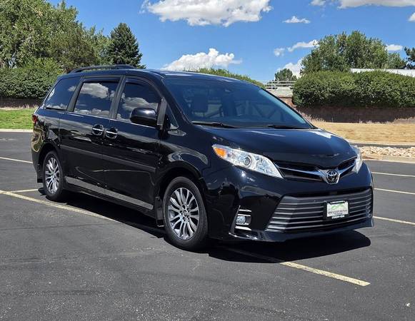 2018 Toyota, dovoz USA — foto 3 z 12