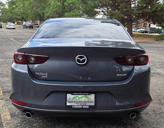 2025 Mazda, dovoz USA — foto 5 z 12