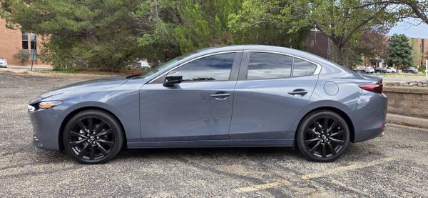 2025 Mazda, dovoz USA — foto 7 z 12