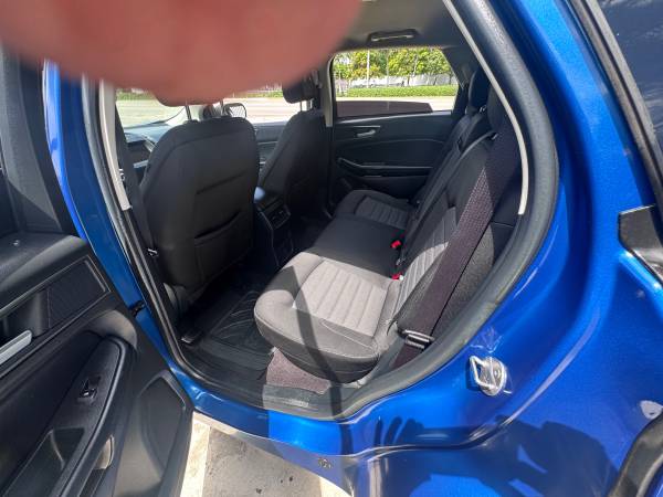 2020 Ford, dovoz USA — foto 6 z 6