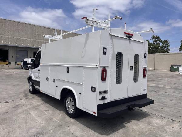 2019 Ford, dovoz USA — foto 3 z 12