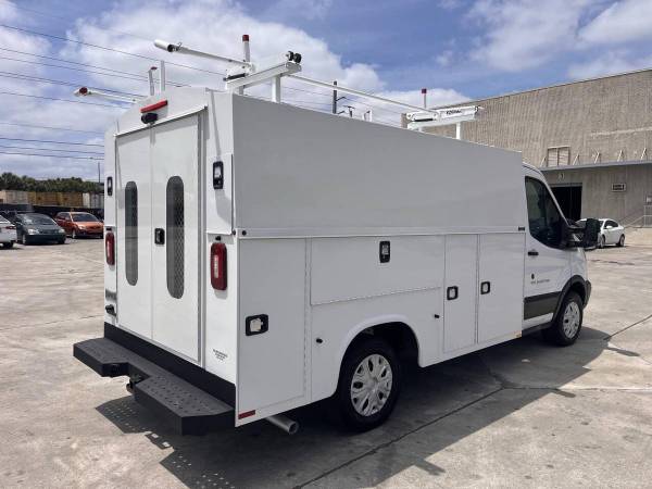 2019 Ford, dovoz USA — foto 4 z 12