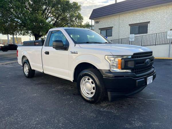 2018 Ford, dovoz USA — foto 3 z 12