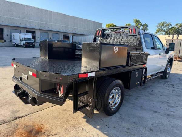 2022 GMC, dovoz USA — foto 3 z 12