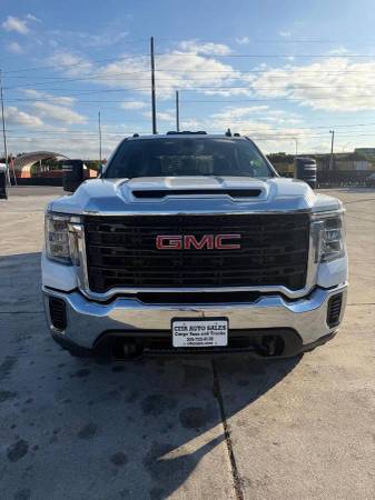 2022 GMC, dovoz USA — foto 8 z 12