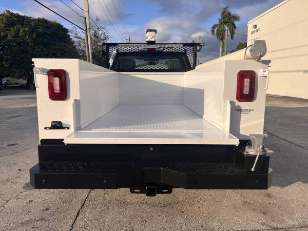2019 Ford, dovoz USA — foto 12 z 12