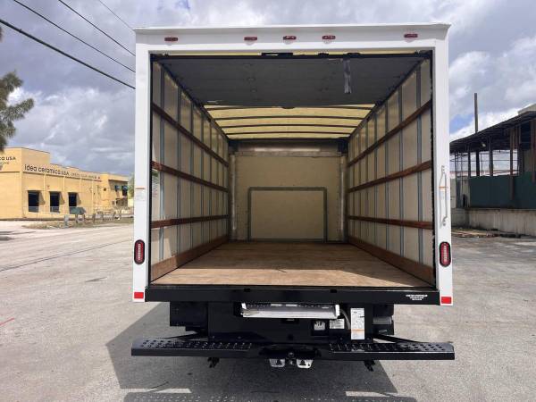 2019 Ford, dovoz USA — foto 9 z 12