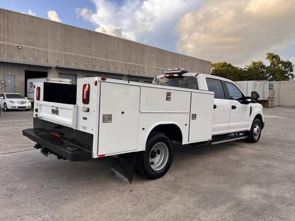 2018 Ford, dovoz USA — foto 4 z 12