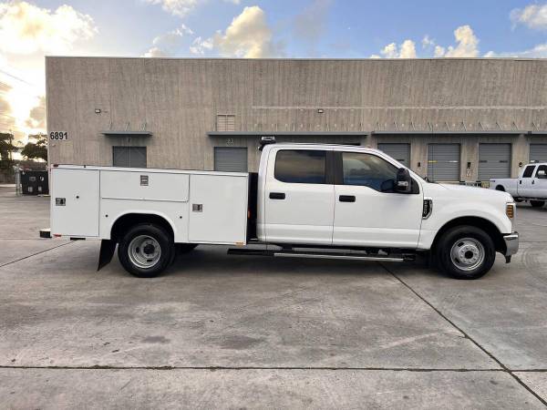2018 Ford, dovoz USA — foto 8 z 12