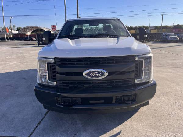 2019 Ford, dovoz USA — foto 6 z 12