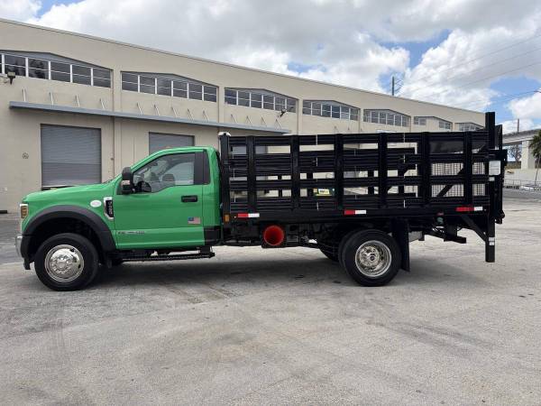 2019 Ford, dovoz USA — foto 5 z 12