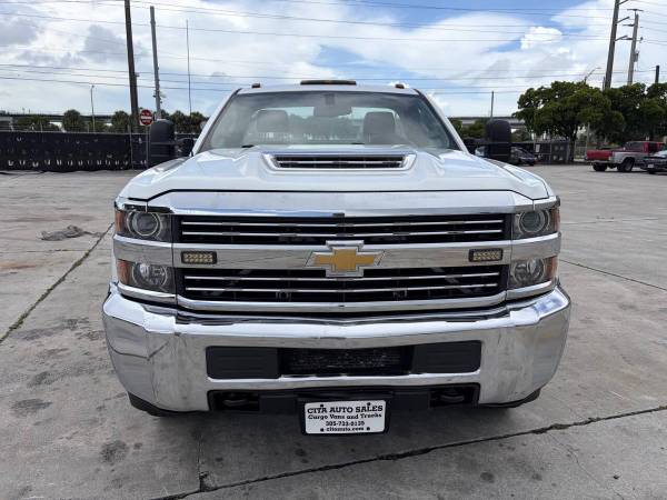 2018 Chevrolet, dovoz USA — foto 12 z 12