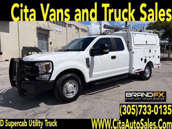2019 Ford, dovoz USA — foto 1 z 12 2019 Ford, dovoz USA — foto 1 z 12