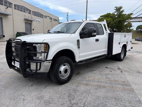 2019 Ford, dovoz USA — foto 2 z 12