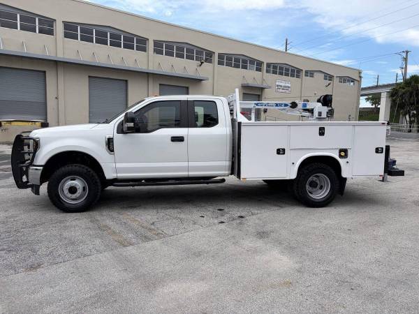 2019 Ford, dovoz USA — foto 5 z 12