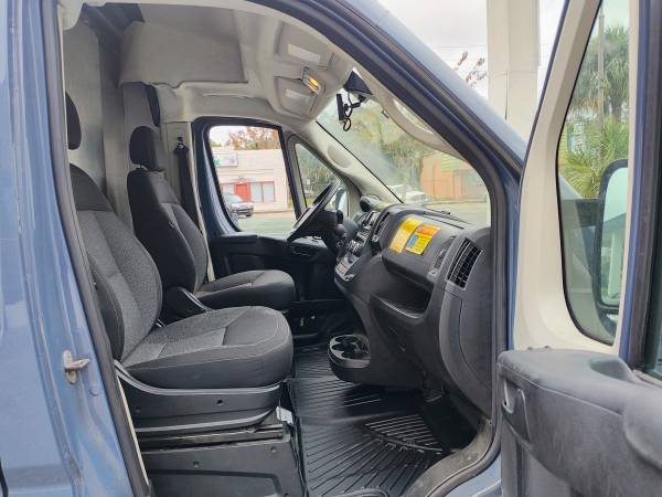 2021 RAM, dovoz USA — foto 12 z 12