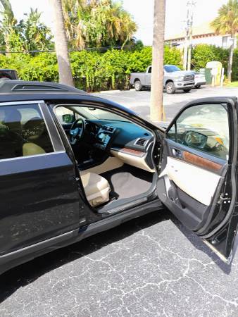 2015 Subaru, černá, dovoz USA — foto 7 z 9